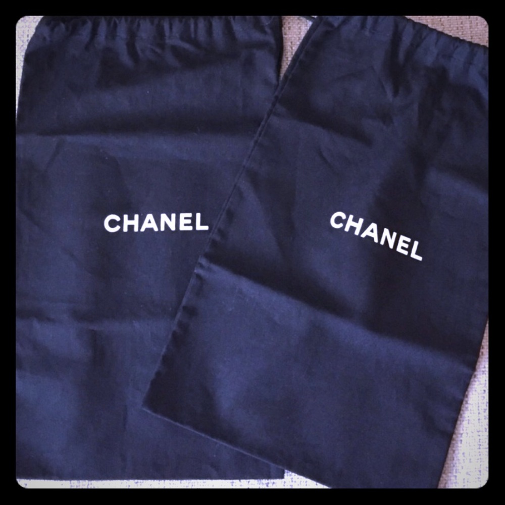 1 ) CHANEL Dustbags - black/NEW (1 left ) only 1